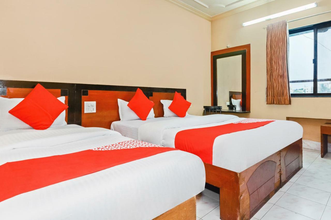 Suraj Hotel ปูเน่ ภายนอก รูปภาพ